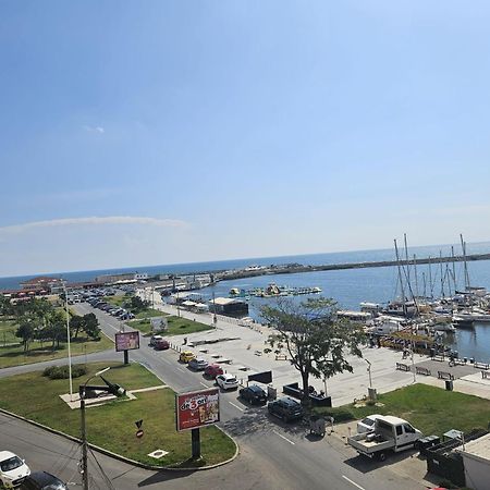 شقة Blue Marina Sea View مانغاليا المظهر الخارجي الصورة