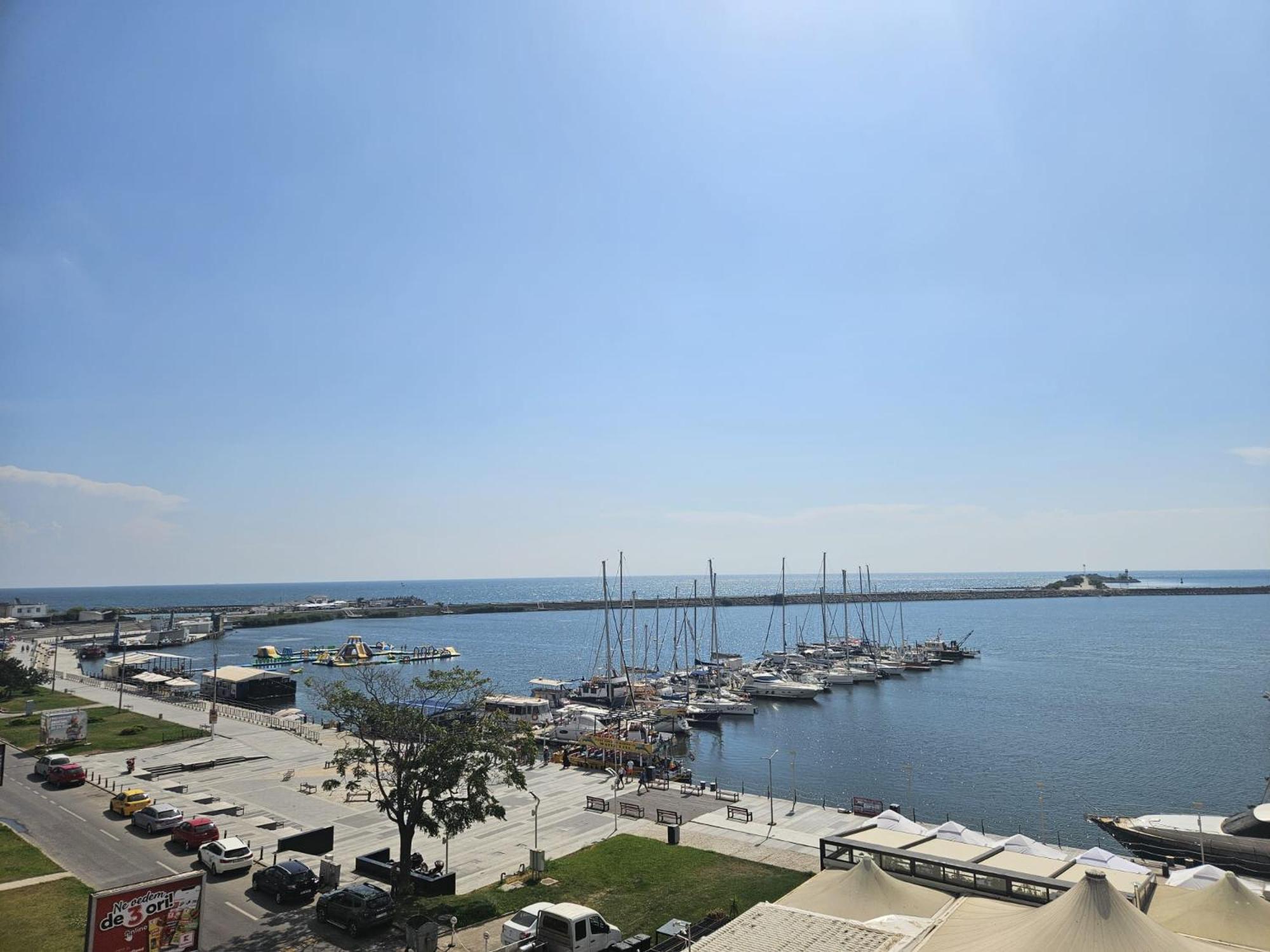 شقة Blue Marina Sea View مانغاليا المظهر الخارجي الصورة
